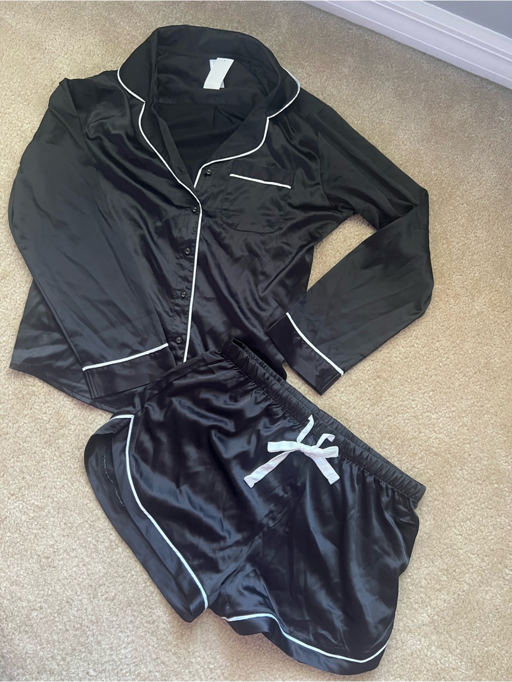 NWT Stars Above Black Satin Pajama Set with White Piping